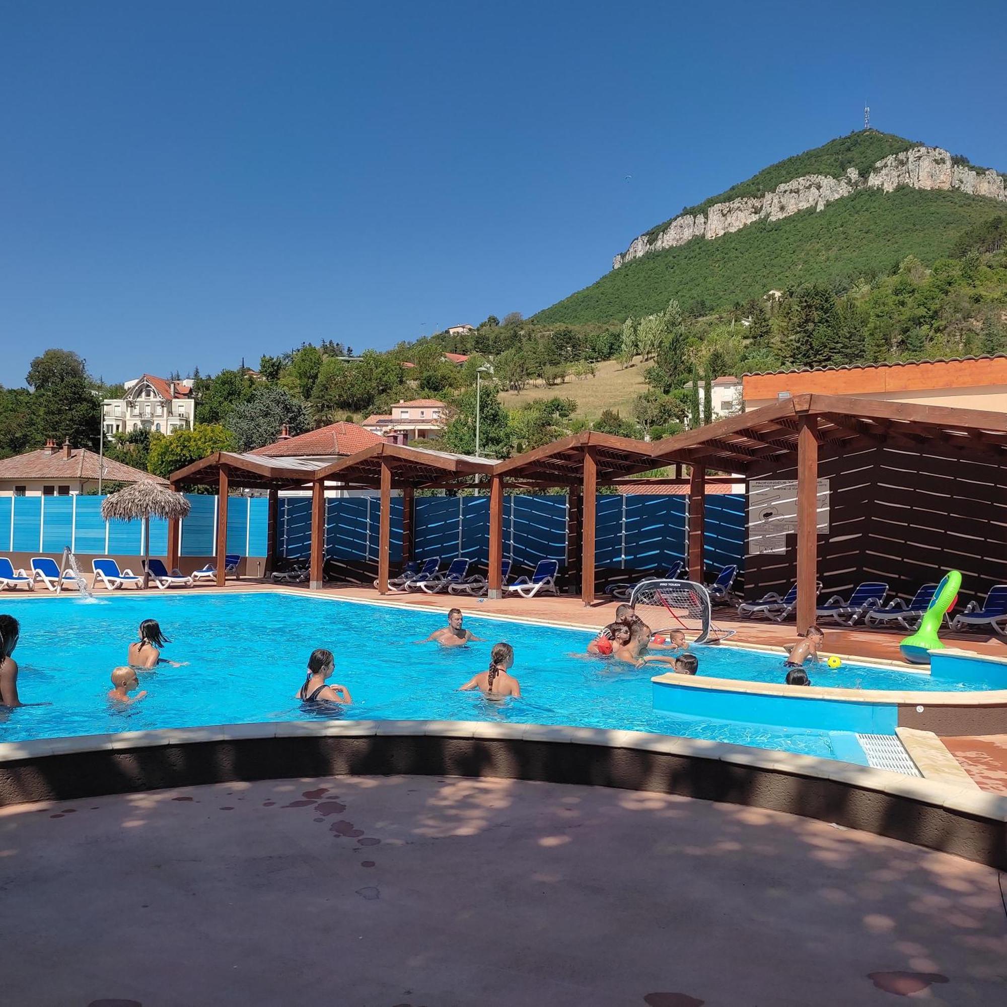Mobil Home Xxl 4 Chambres - Camping Le Viaduc Millau Luaran gambar