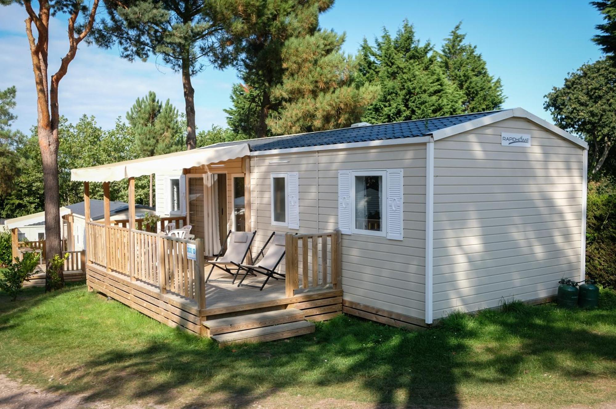 Mobil Home Xxl 4 Chambres - Camping Le Viaduc Millau Luaran gambar